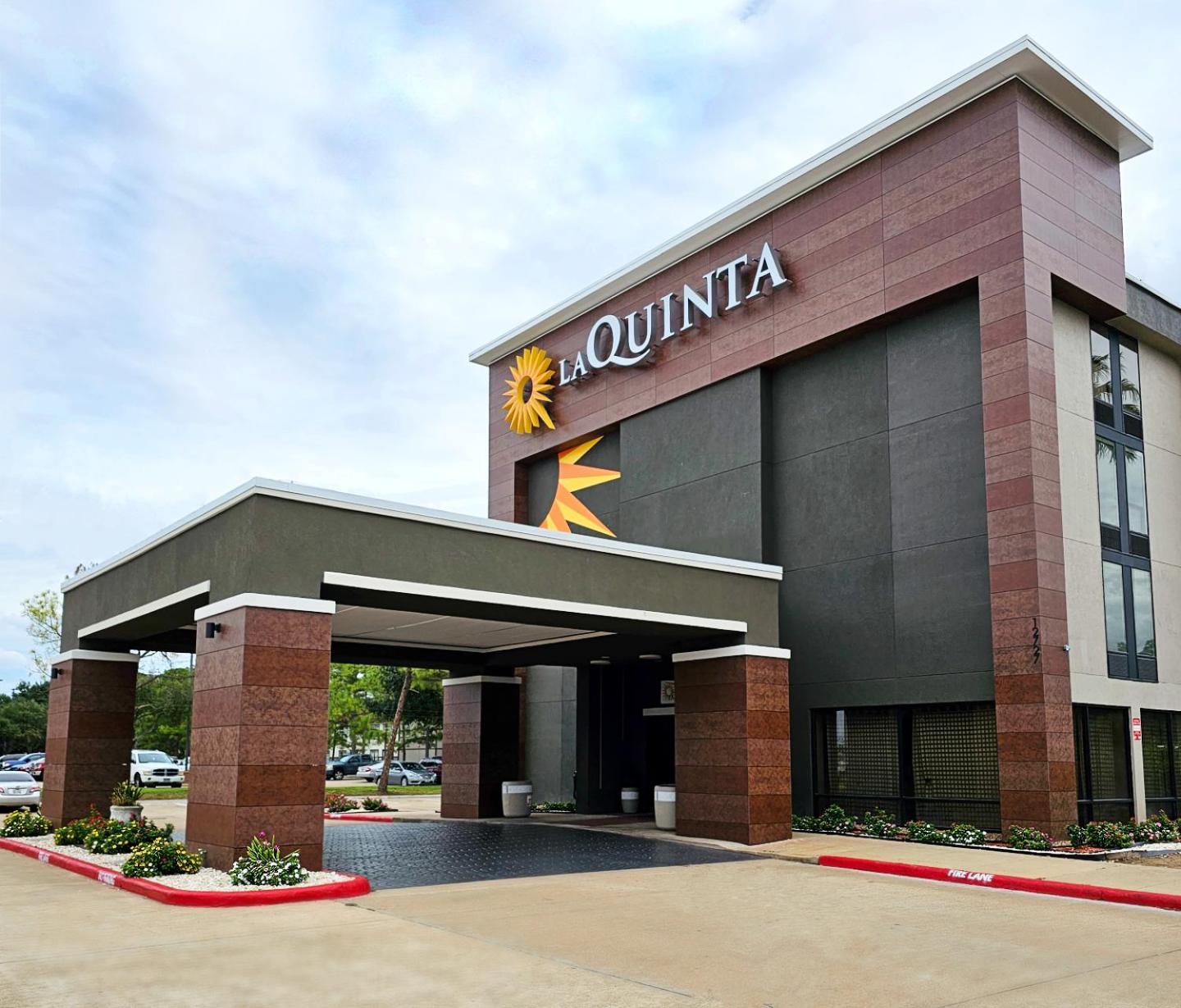 La Quinta By Wyndham Houston Stafford Sugarland Hotel Exterior photo